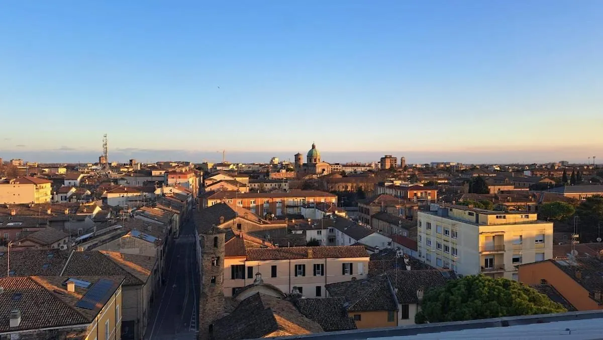 Panoramic Apartment Over Ravenna City Center